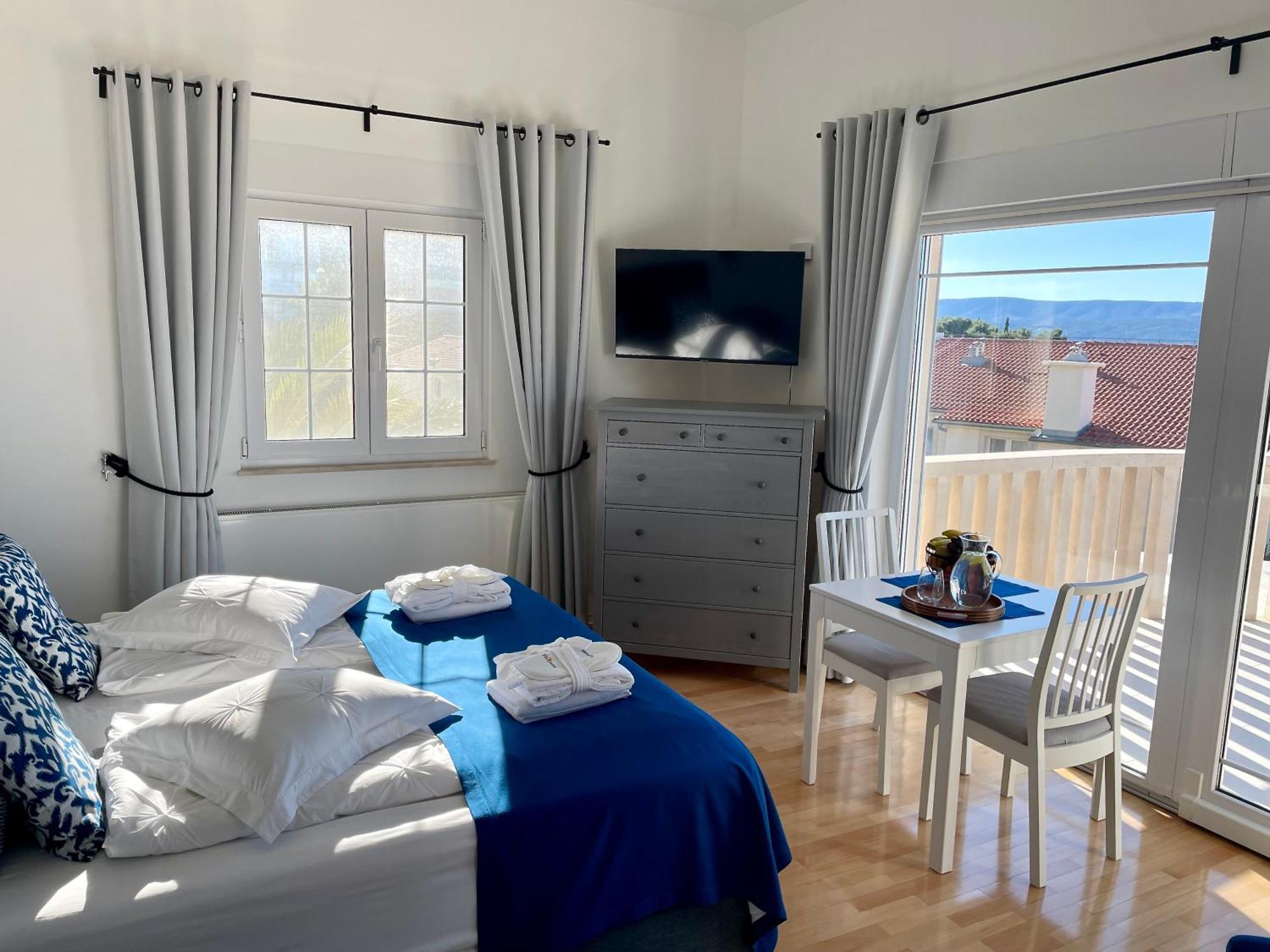 Villa Romana II Омиш Экстерьер фото